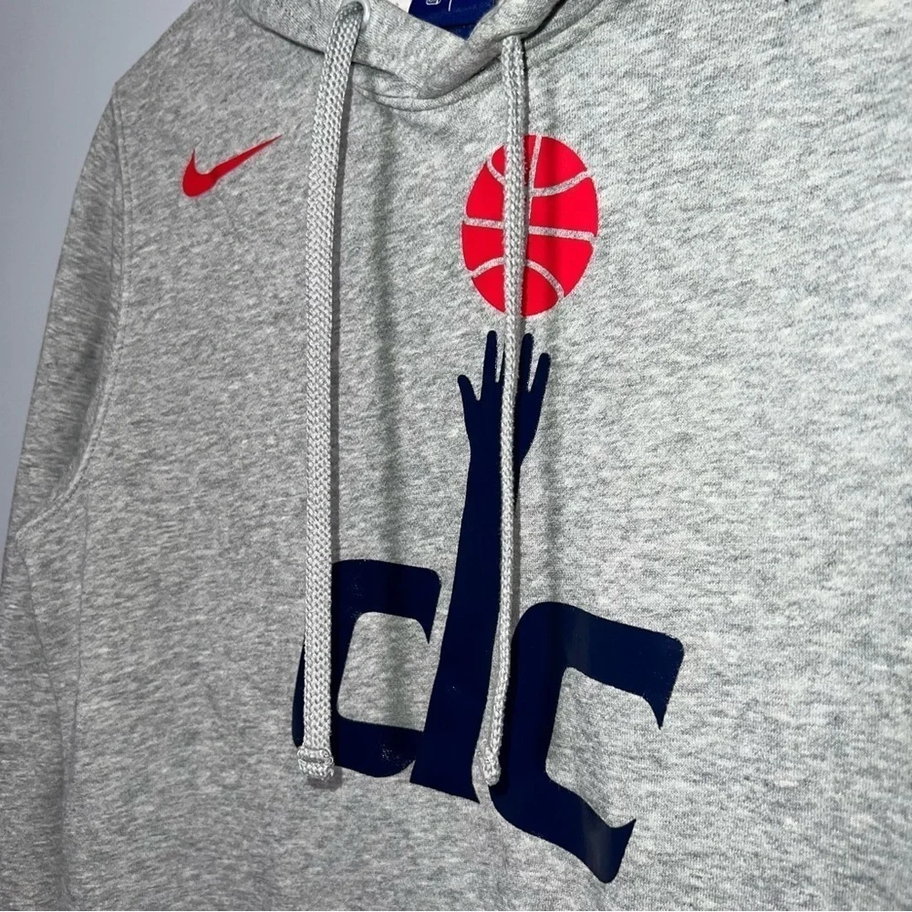 EUC Nike Washington DC Wizards NBA Sweatshirt Hoodie